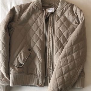 Sincerely Jules camel quilted bomber. Size P